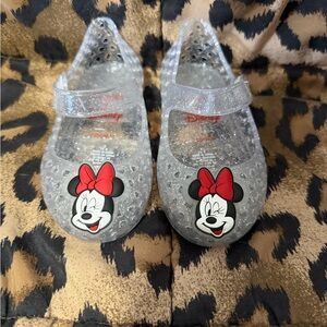 Old Navy Kids Minnie Mouse Glitter Sandals - Silver and Red